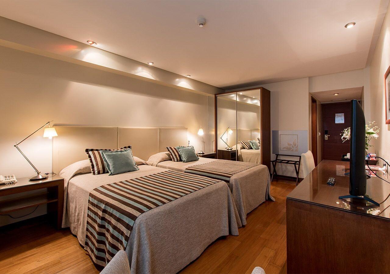 Hotel Solans Presidente Rosario Ngoại thất bức ảnh