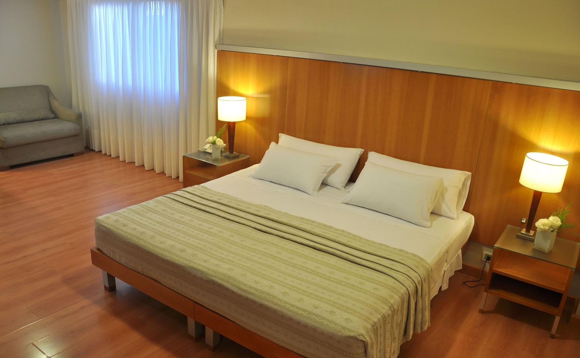 Hotel Solans Presidente Rosario Ngoại thất bức ảnh